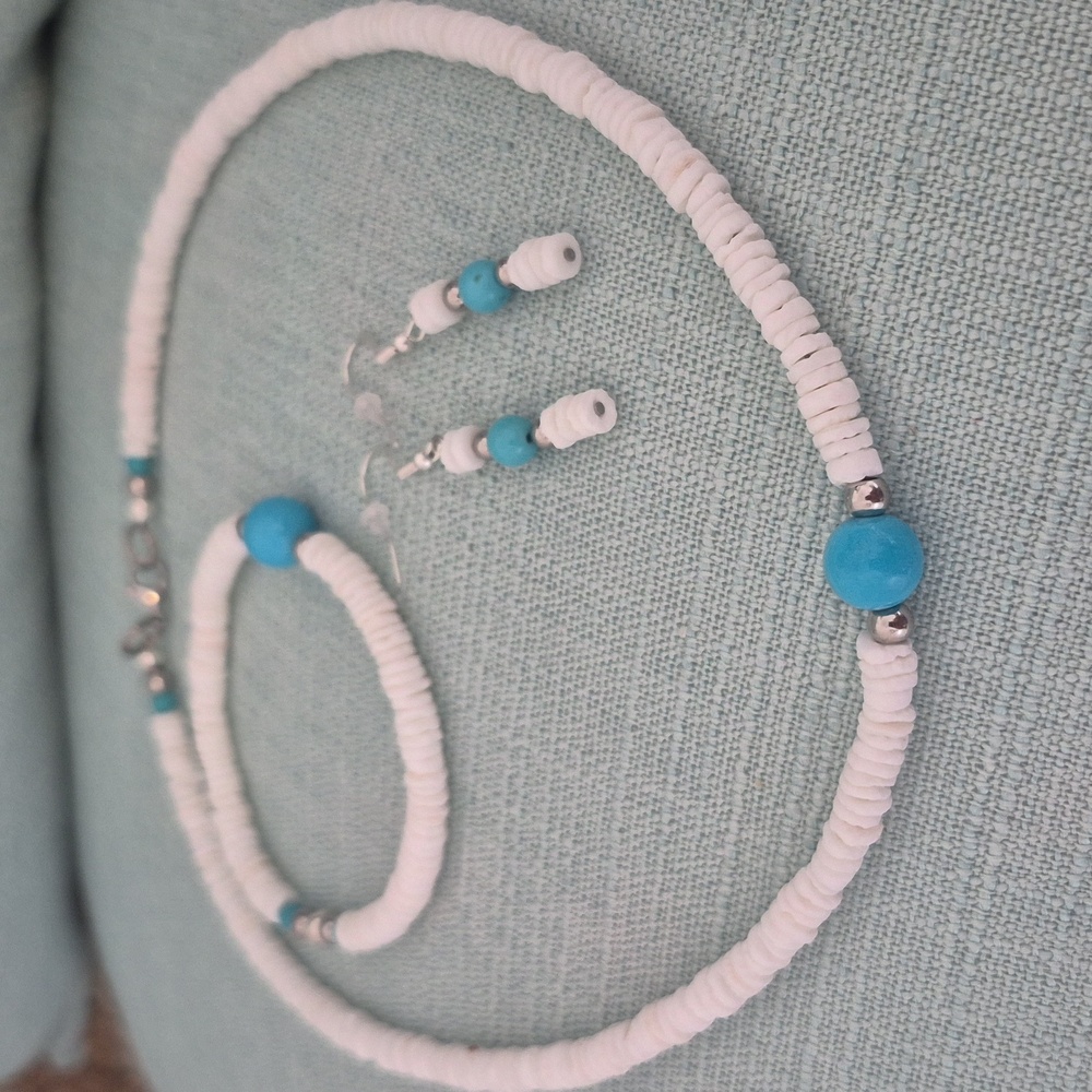 3 Piece SHELL & TURQUOISE JEWELRY SET - Picture 8 of 8